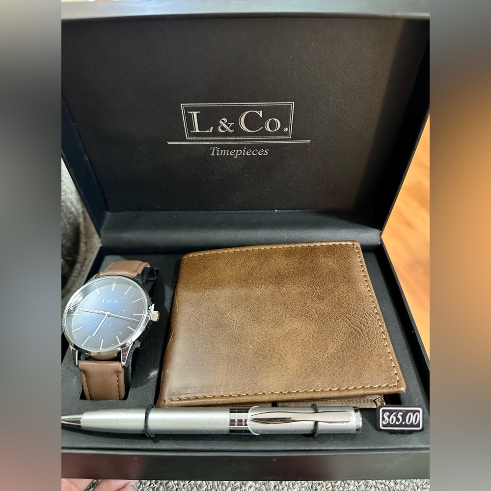 L & Co. brown leather Watch and Wallet gift Set NEW NWT